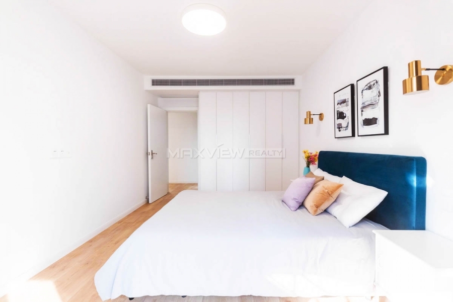 Apartment On Xujiahui Road 4bedroom 158sqm ¥28,800 PRS279