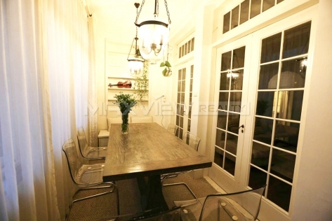 Old  Apartment On FUxing Middle Road 1bedroom 110sqm ¥20,000 PRS272