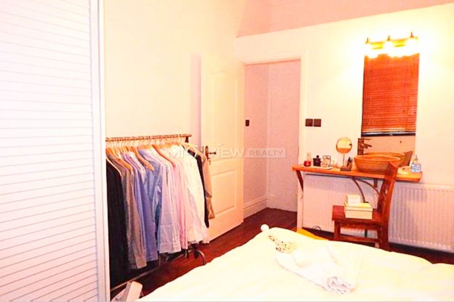 Old Lane House On Huaihai Middle Road 2bedroom 120sqm ¥18,000 Prs325