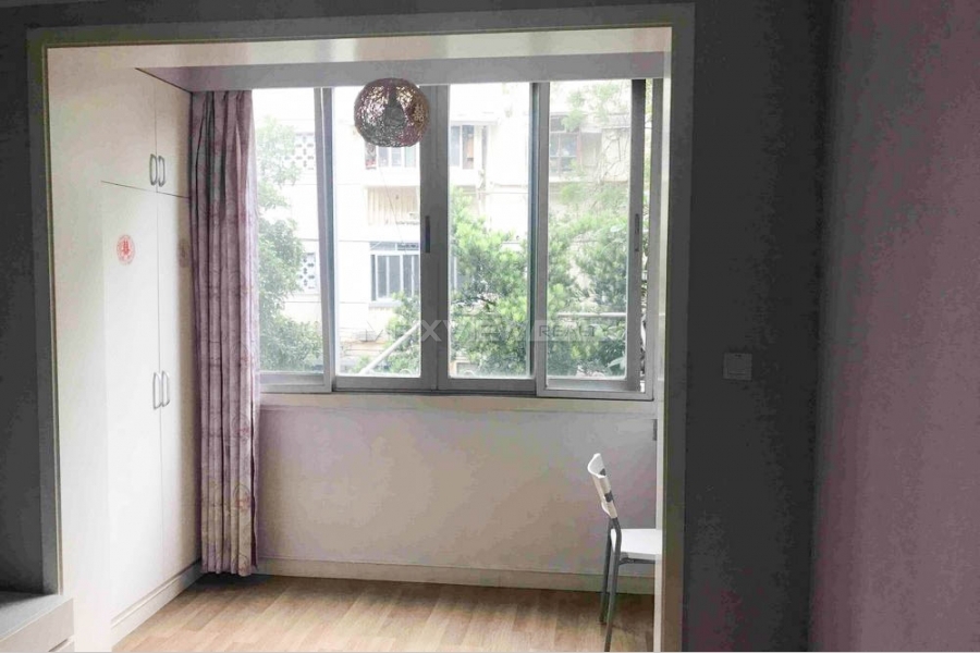 Old Lane House On Yanqing Road 4bedroom 180sqm ¥48,000 PRS347