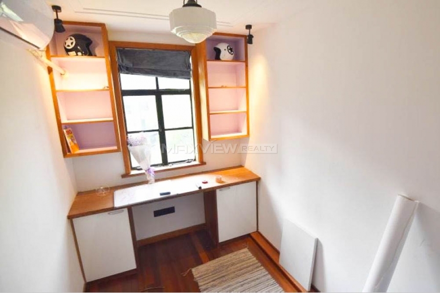 Old Apartment On Huaihai Middle Road 3bedroom 120sqm ¥18,000 PRS528