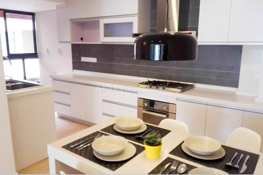 The Courtyards 3bedroom 146sqm ¥30,000 PRS587