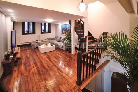 Old Lane House On Nanjing West Road 4bedroom 120sqm ¥28,000 PRS663