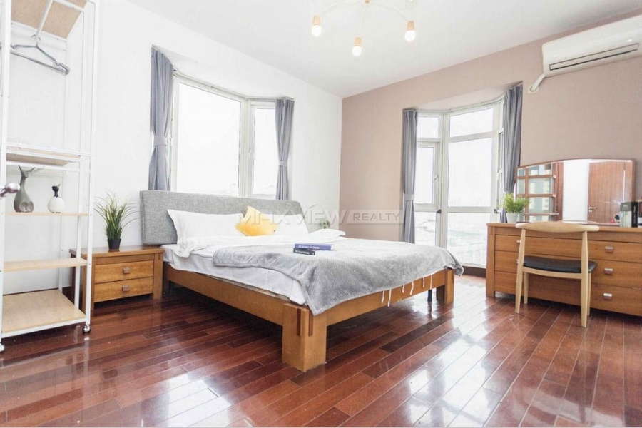Sunny Mandy  4bedroom 160sqm ¥18,000 PRS698