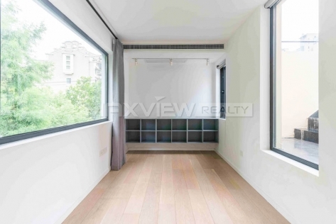 Old Lane House On Taixing Road 5bedroom 300sqm ¥70,000 PRS992