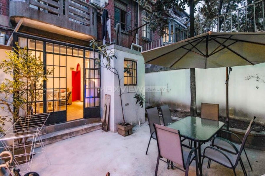 Old Garden House On Zhenning Road 2bedroom 120sqm ¥19,800 PRS1017