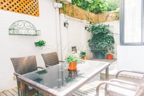 Old  Apartment On Jiashan Road 1bedroom 80sqm ¥13,800 PRS1088