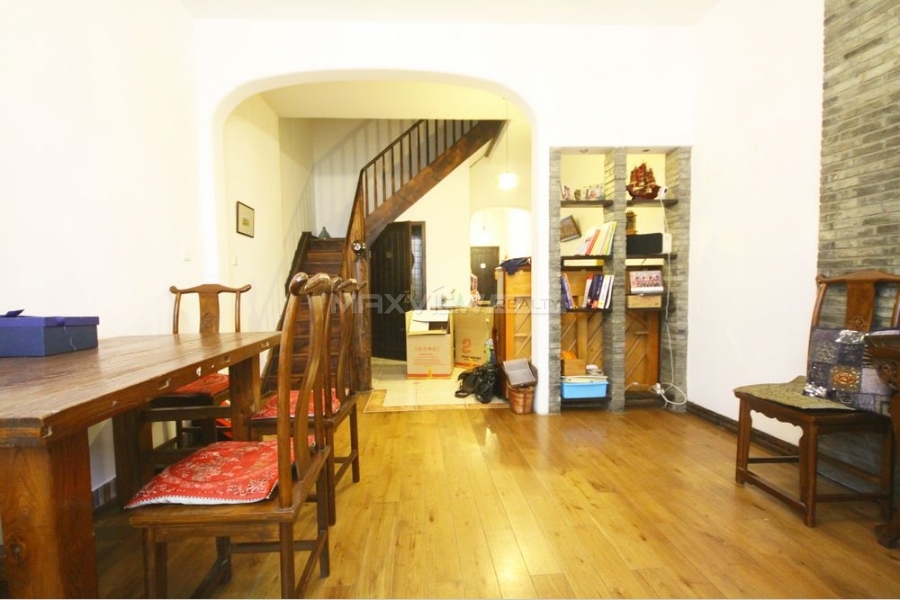 Old Lane House On Xiangyang South Road 3bedroom 260sqm ¥36,000 PRS1185