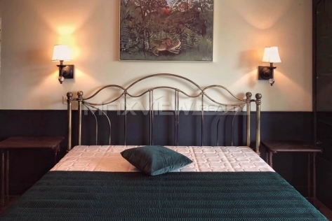Old Apartment on Maoming S Rd 2bedroom 90sqm ¥19,000 PRY1013