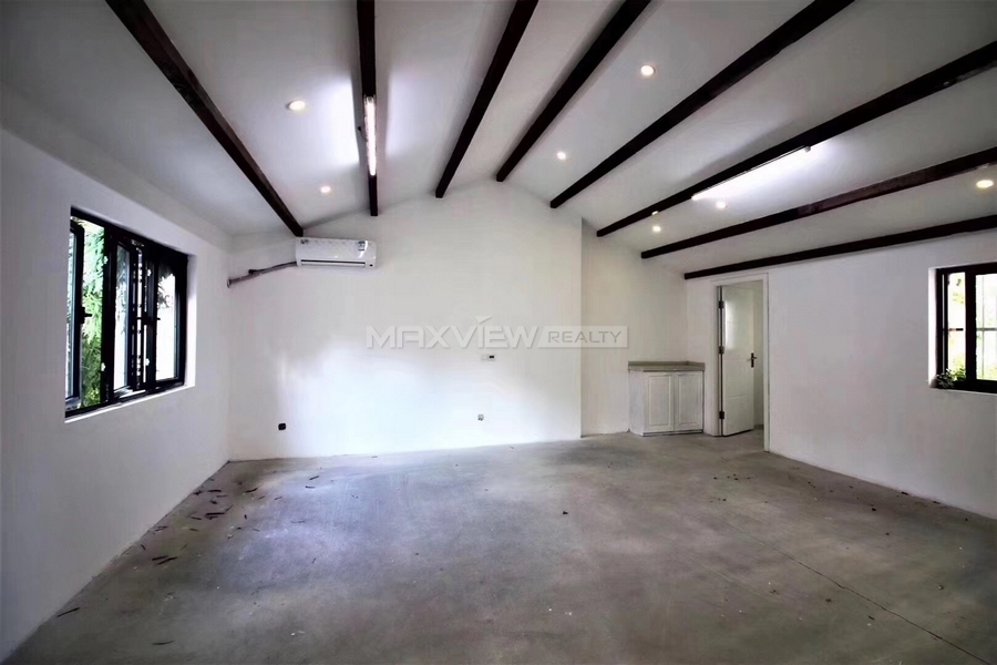 Old Garden House on Jianguo M Rd 5bedroom 350sqm ¥50,000 PRY1011