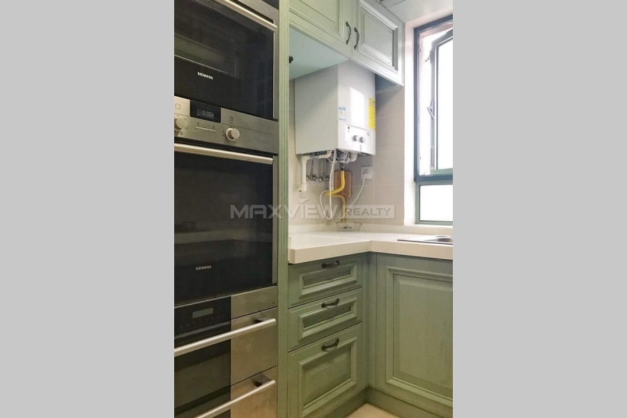 Old Apartment on Xinzha Rd 3bedroom 140sqm ¥20,000 PRY1027