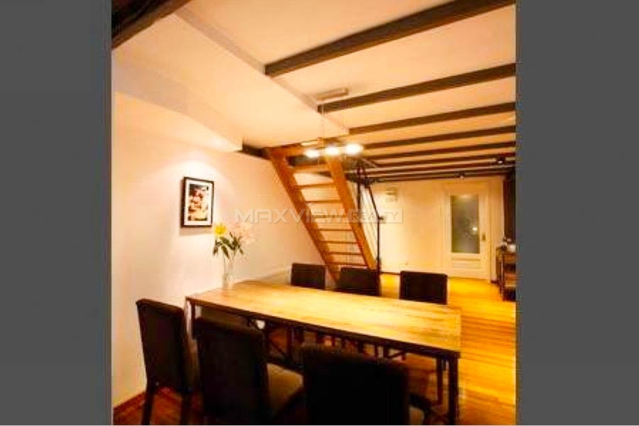 Old  Apartment On Fuxing Middle Road 2bedroom 110sqm ¥18,000 PRS1401