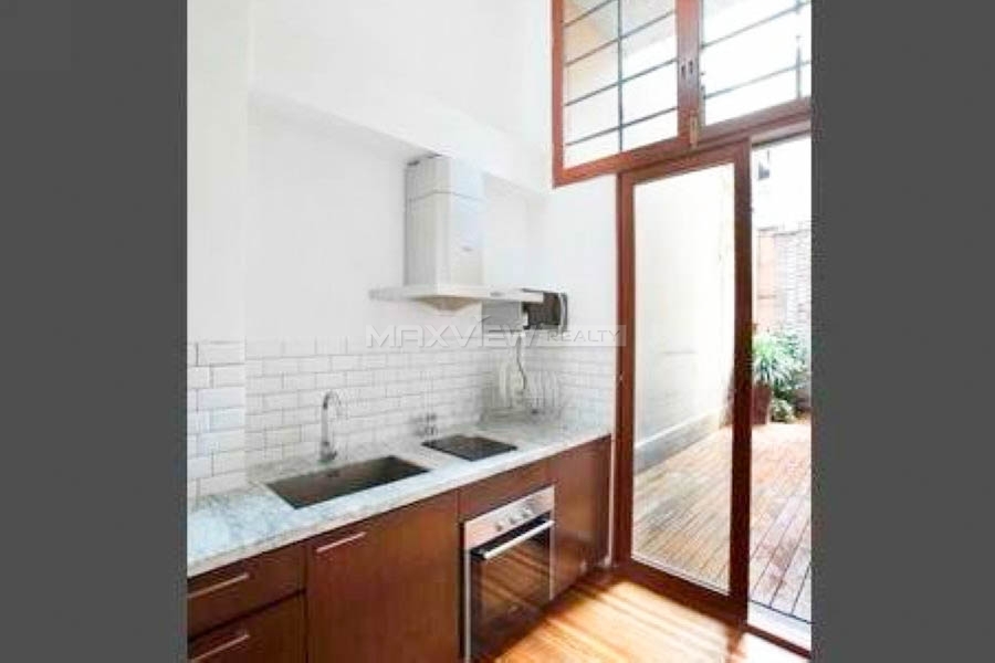 Old  Apartment On Fuxing Middle Road 2bedroom 110sqm ¥18,000 PRS1401