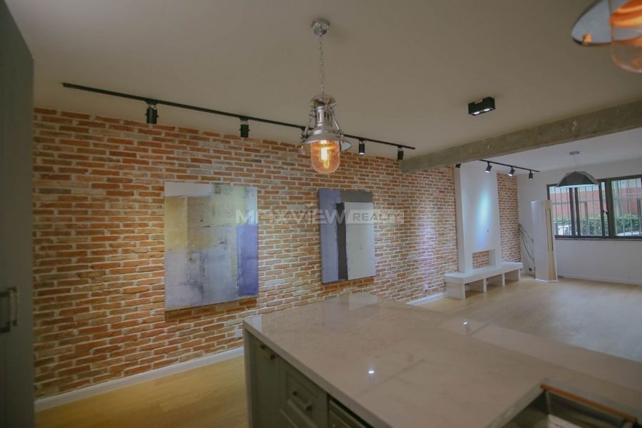 Renovated Old Apartment on Jianguo W Rd 3bedroom 170sqm ¥28,000 PRY1030