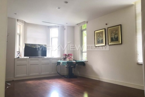 Violet Country Villa 5bedroom 323sqm ¥46,000 PRY1043