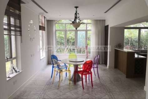 Violet Country Villa 5bedroom 323sqm ¥46,000 PRY1043