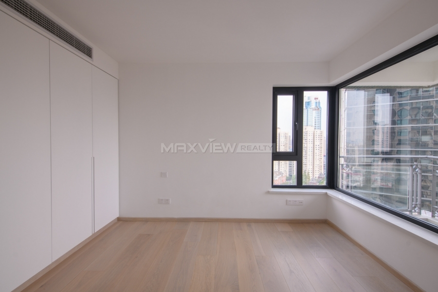 Newly Renovated Apartment in Oriental Manhattan 3bedroom 180sqm ¥37,000 PRY1054