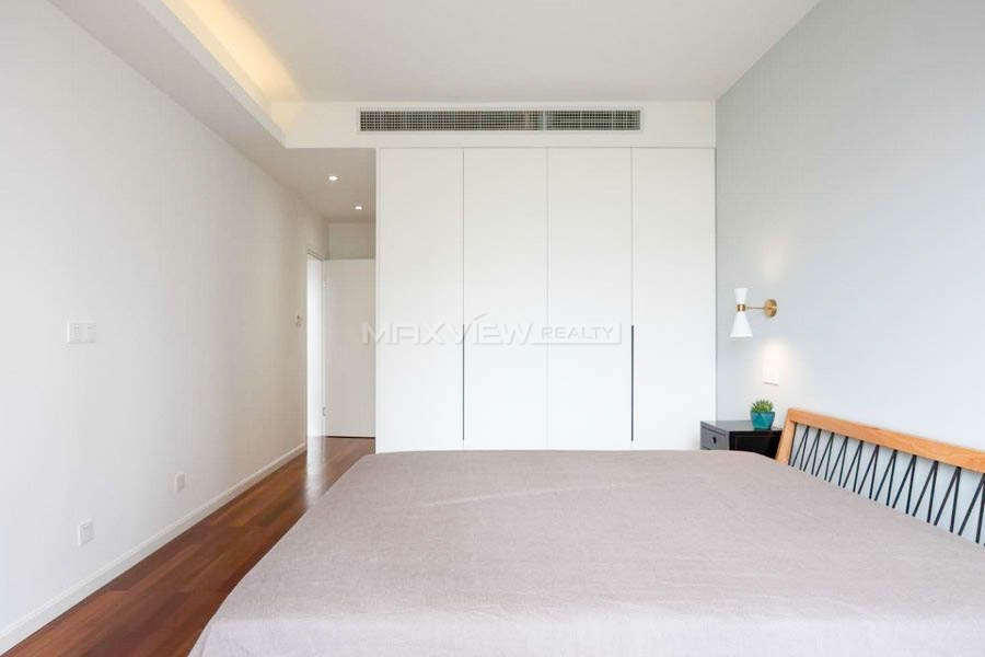 Apartment On Wanhangdu Road 3bedroom 138sqm ¥25,000 PRS1649