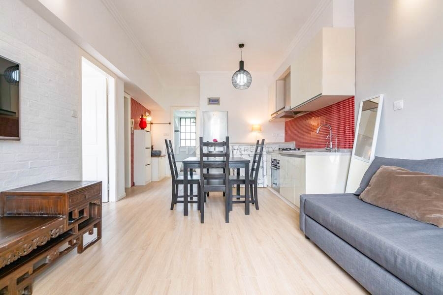 Old  Apartment On Changshu Road 2bedroom 85sqm ¥18,000 PRS1642