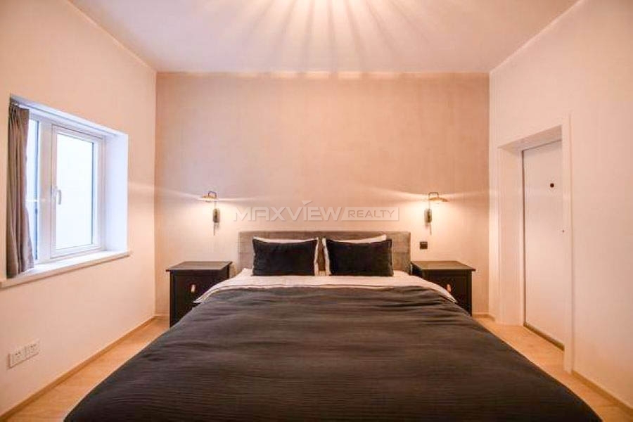 Old  Apartment On Yan An West Road 3bedroom 140sqm ¥25,000 PRS1692