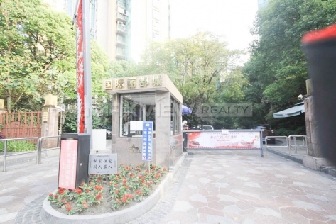 Jing’an Four Seasons 3bedroom 168sqm ¥36,000 PRS1789