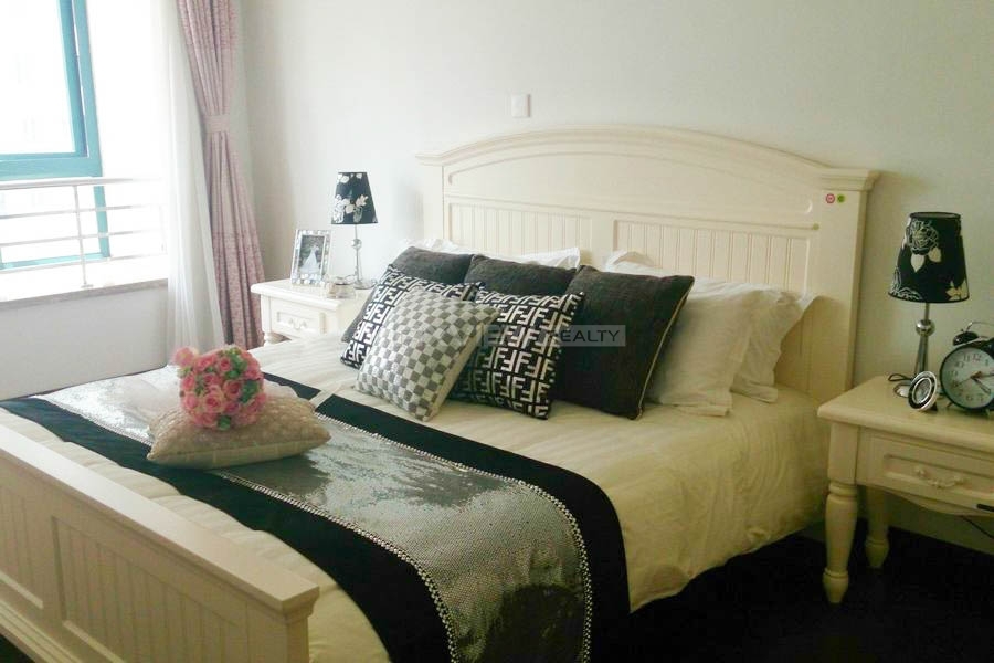 Regents Park 3bedroom 156sqm ¥18,000 PRS1835