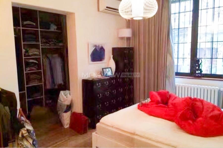 Apartment On Tai An Road 3bedroom 140sqm ¥23,000 PRS1933