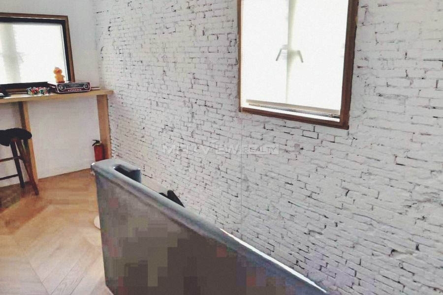 Old Lane House On Nanchang Road 1bedroom 70sqm ¥18,000 PRS2087