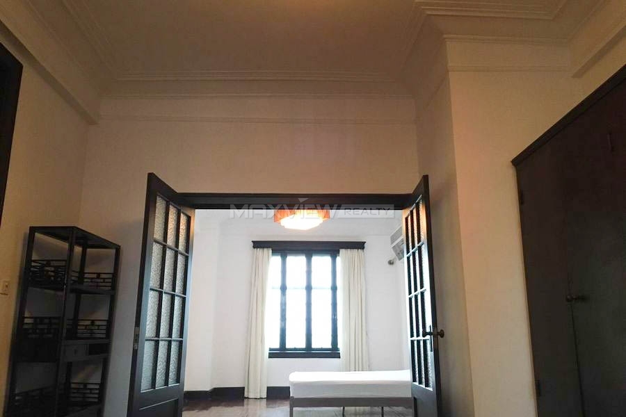 Old  Apartment On Huaihai Middle Road 3bedroom 200sqm ¥30,000 PRS2170