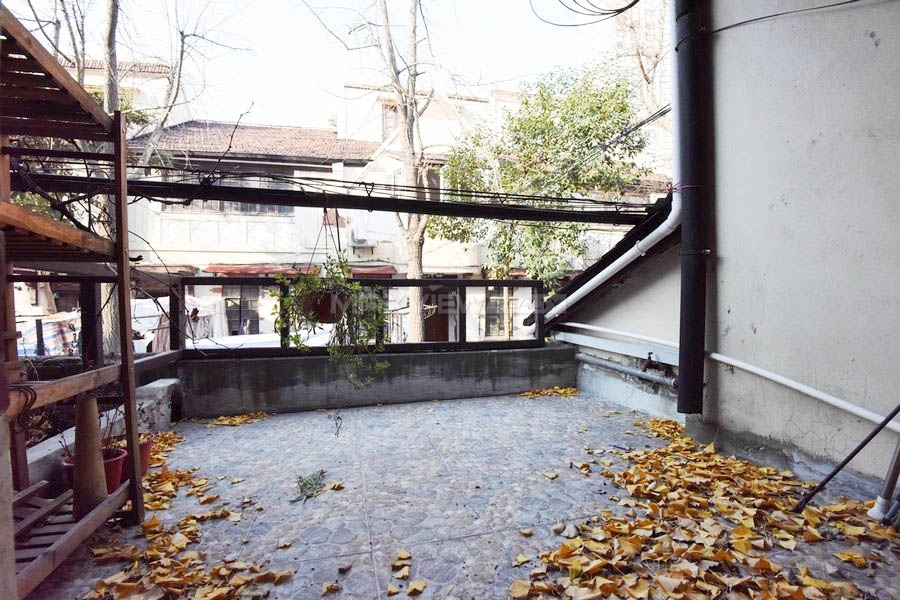Old Lane House On Shanxi South Road 1bedroom 80sqm ¥17,000 PRS2293