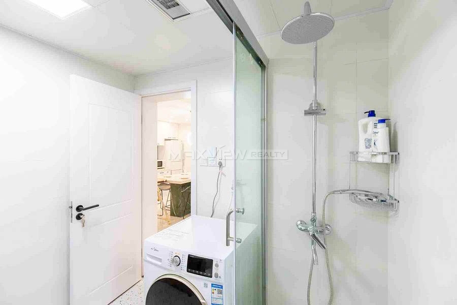 Apartment On Xinhua Road 3bedroom 136sqm ¥29,000 PRS2325