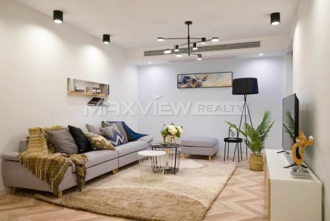 Donghu Apartment 3bedroom 155sqm ¥34,000 PRS2330