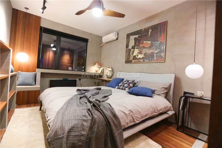 Old Apartment On Huaihai Middle Road 1bedroom 80sqm ¥17,000 PRS2372