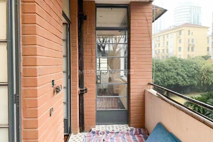 Old Apartment On Wulumuqi West Road 3bedroom 200sqm ¥49,000 PRS2405
