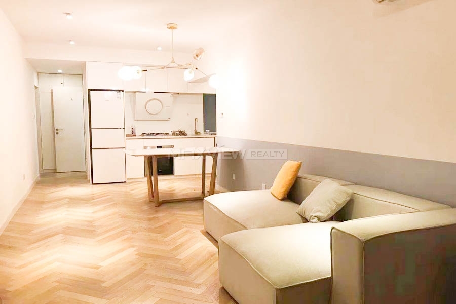 Old Apartment On Wulumuqi Middle Road 2bedroom 80sqm ¥18,000 PRS2443