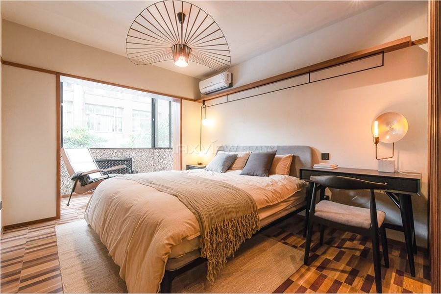 Old Apartment On Wuxing Road 3bedroom 130sqm ¥26,000 PRS2676