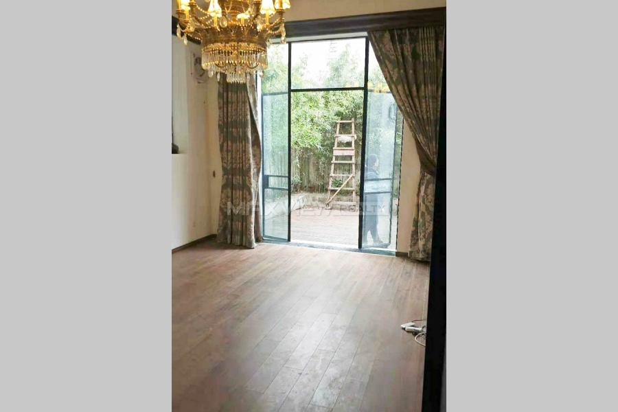 Old Garden House On Wulumuqi South Road 2bedroom 130sqm ¥28,000 PRS2830