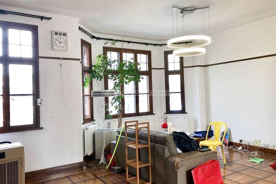 Old Apartment On Huaihai Middle Road 3bedroom 200sqm ¥32,000 PRS2732