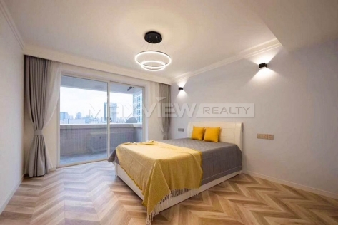 Donghu Apartment 3bedroom 155sqm ¥29,000 PRS2750