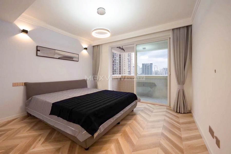Donghu Apartment 3bedroom 155sqm ¥29,000 PRS2750