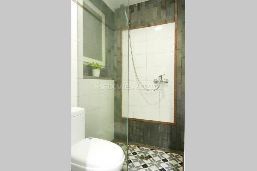 Old Apartment On Nanjing West Road 3bedroom 152sqm ¥18,000 PRS2932