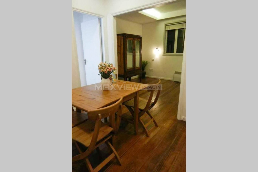 Old Apartment On Nanjing West Road 3bedroom 152sqm ¥18,000 PRS2932
