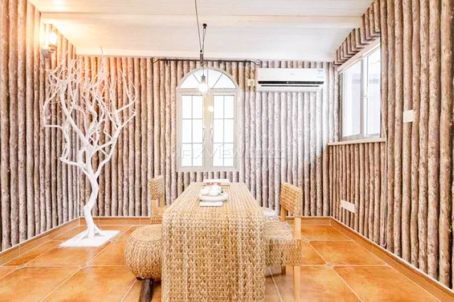 Old Lane House On Jiashan Road 3bedroom 130sqm ¥21,000 PRS2943