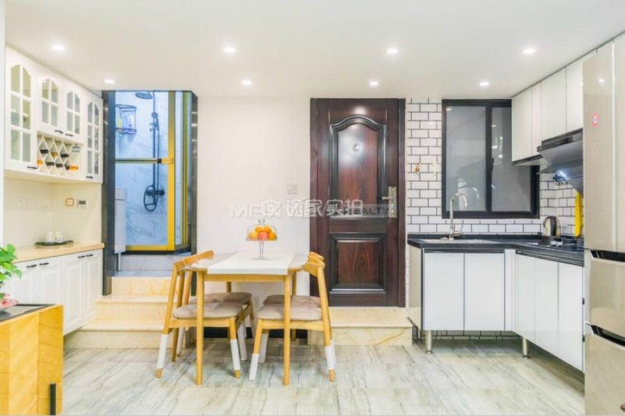 Old Lane House On Jianguo Middle Road 1bedroom 110sqm ¥17,000 PRS2966