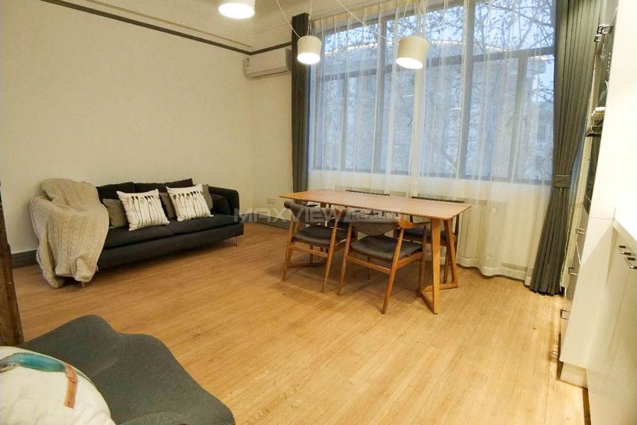 Old Apartment On Huaihai Middle Road 2bedroom 100sqm ¥18,000 PRS3014