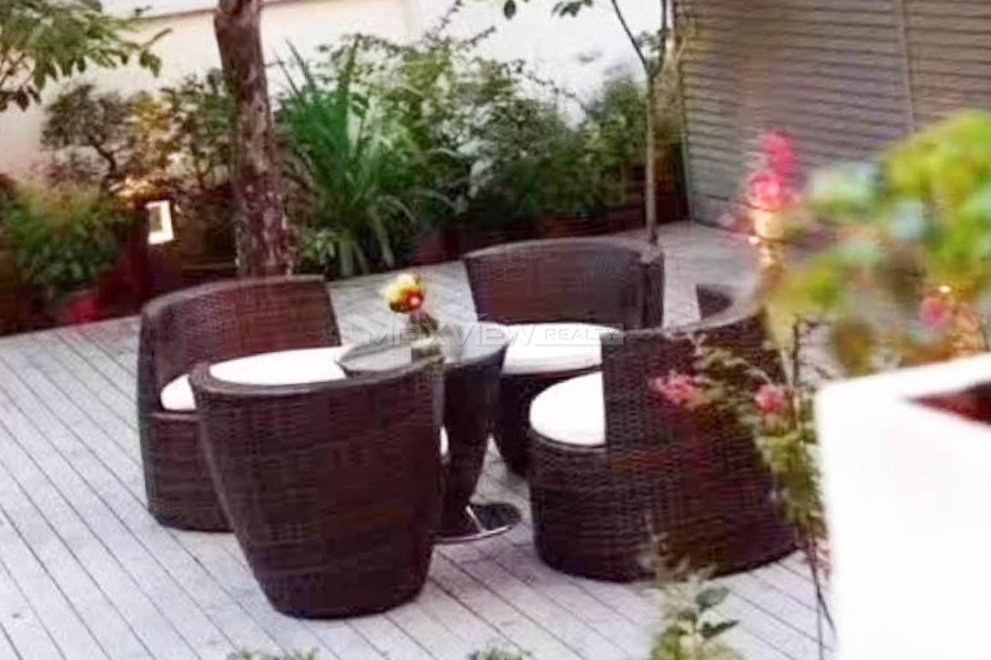 Old Garden House On Tai Yuan Road 2bedroom 110sqm ¥32,000 PRS3056