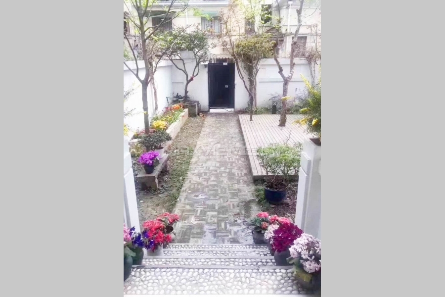 Old Garden House On Tai Yuan Road 2bedroom 110sqm ¥32,000 PRS3056