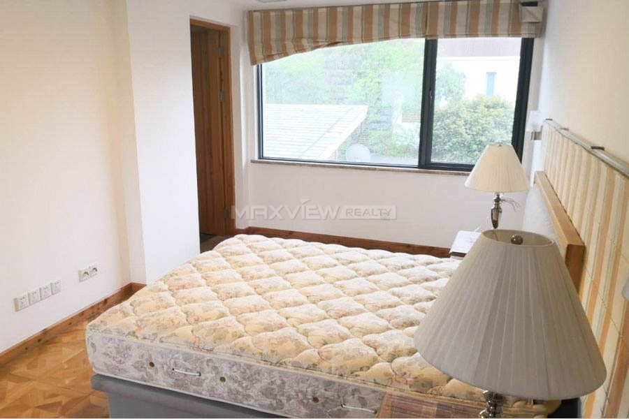 Lakeside Ville 4bedroom 300sqm ¥45,000 PRS3072