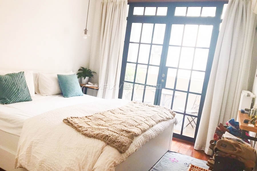 Old Apartment On  Fenyang Road 2bedroom 90sqm ¥18,000 PRS3108