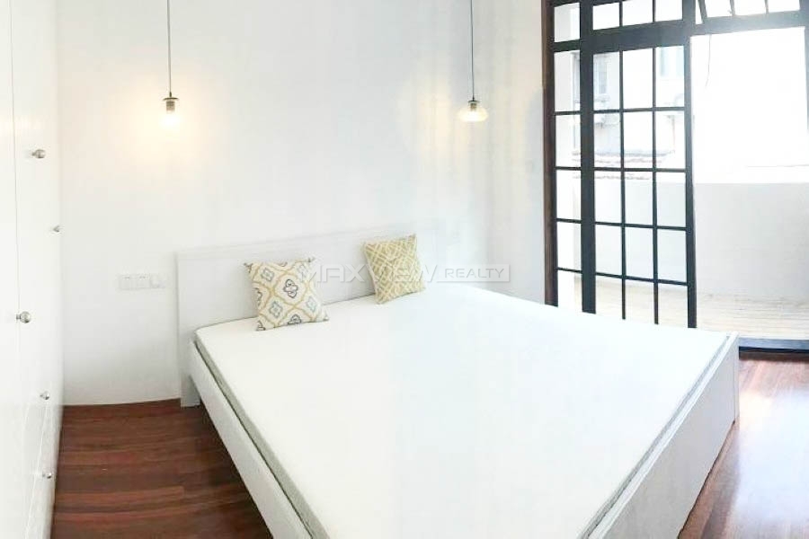 Old Apartment On  Fenyang Road 2bedroom 90sqm ¥18,000 PRS3108